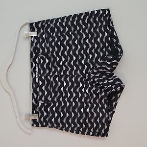 Old Navy patterned shorts